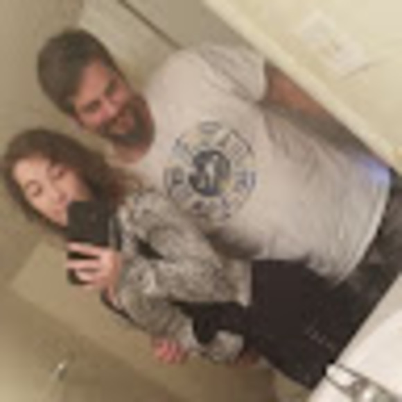 Meet your Posher, Emily - Picture 1 of 1